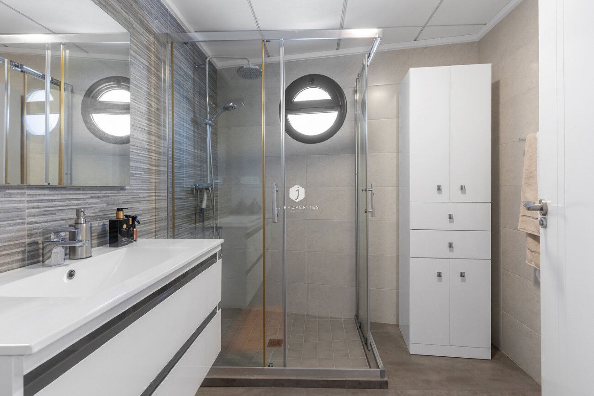 D'occasion - Villa -
Torrevieja - Rosaleda