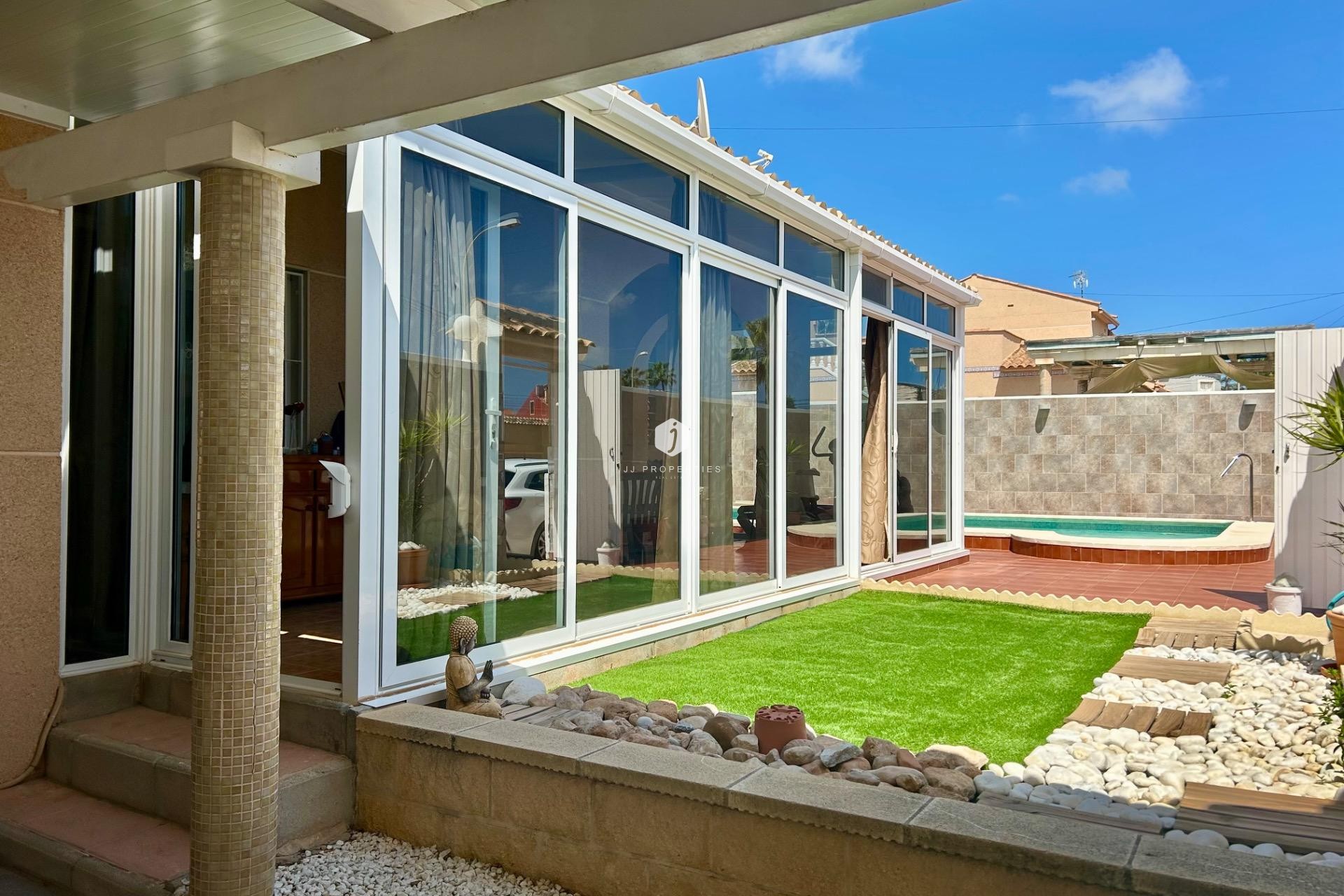 D'occasion - Villa -
Torrevieja - San luis