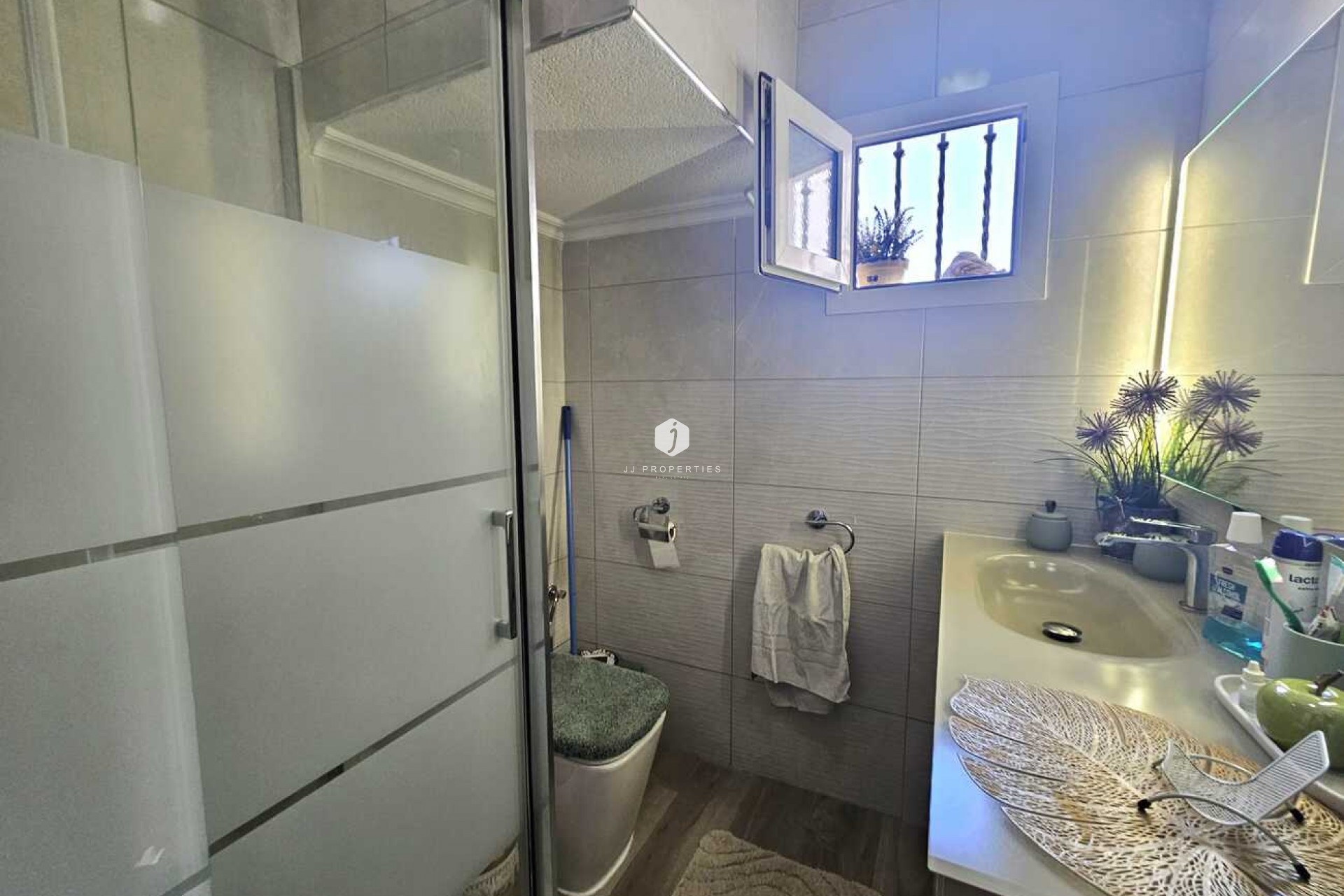 D'occasion - Villa -
Torrevieja - Torre Del Moro