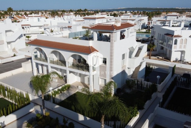 Daszek - Z drugiej ręki - Ciudad Quesada -
                Costa Blanca