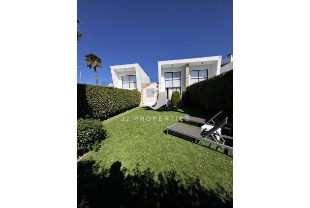 Duplex - Segunda mano - Orihuela Costa -
                Costa Blanca