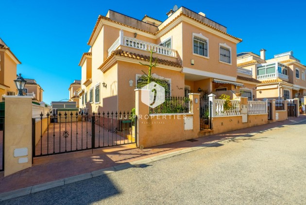 Duplex - Segunda mano - Orihuela Costa -
                La Regia