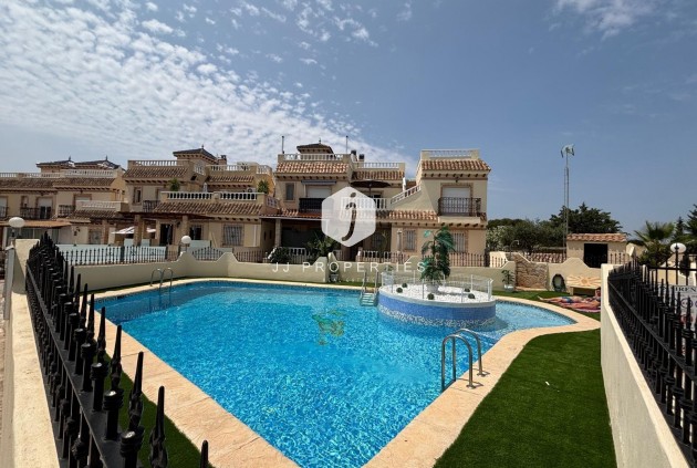 Duplex - Segunda mano - Orihuela Costa -
                Los Almendros-la Florida