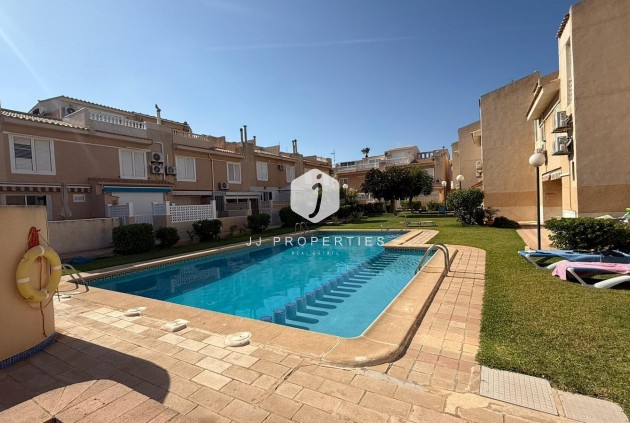 duplex - Tweedehands - Torrevieja -
                Los Frutales