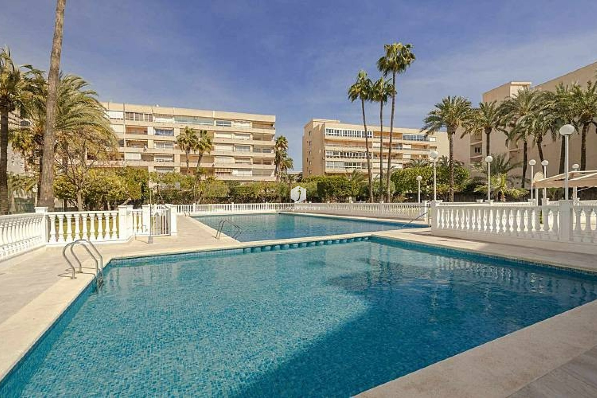 Lange Termijn Verhuur - Appartement / flat -
Torrevieja - Playa de los locos