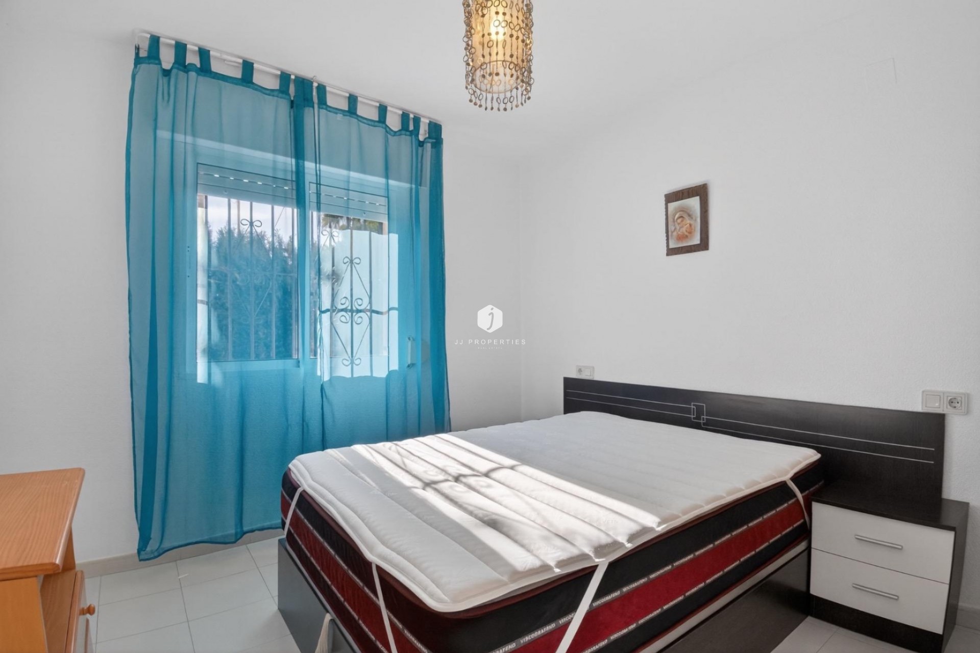 Lange Termijn Verhuur - duplex -
Torrevieja - Lago jardin