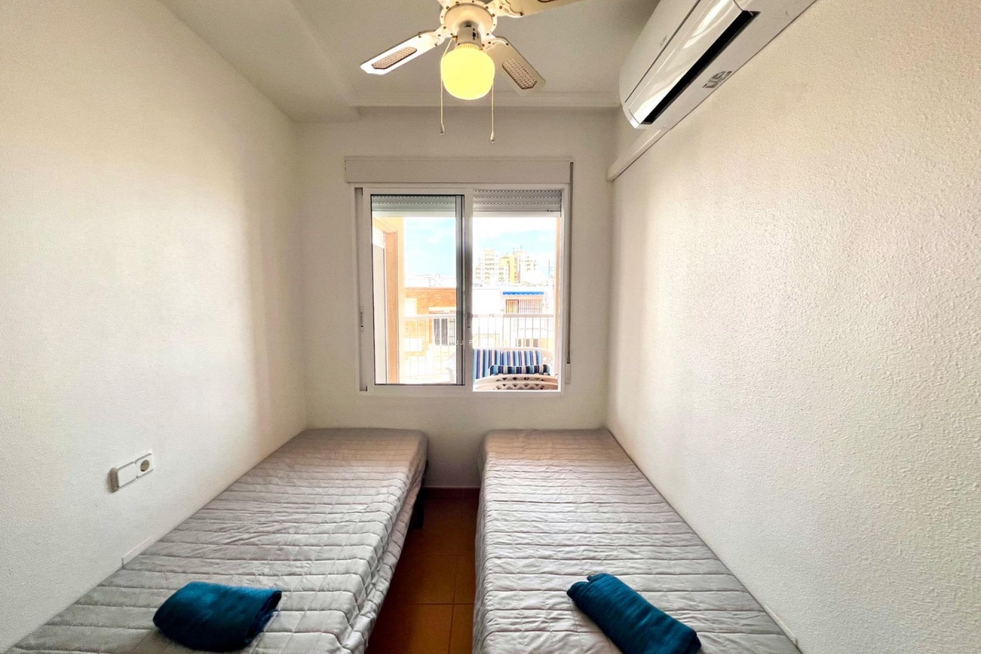 Location à long terme - Appartement -
Torrevieja - Cabo cervera