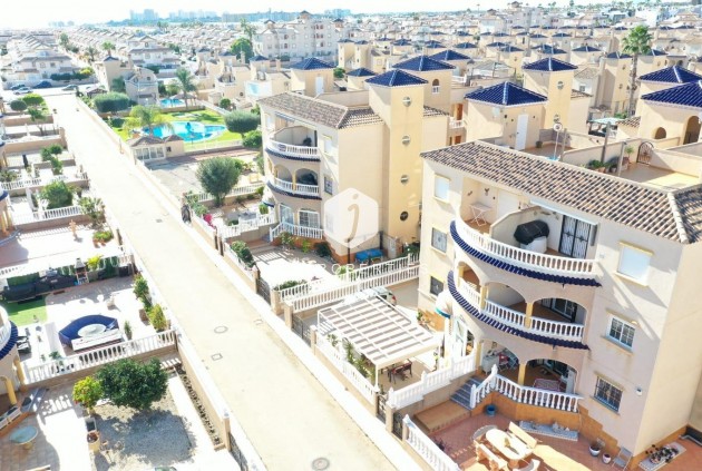 Mieszkanie w bloku - Z drugiej ręki - Orihuela Costa -
                Lomas de Cabo Roig