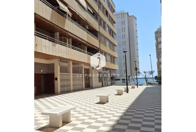 Mieszkanie w bloku - Z drugiej ręki - Torrevieja -
                Acequion
