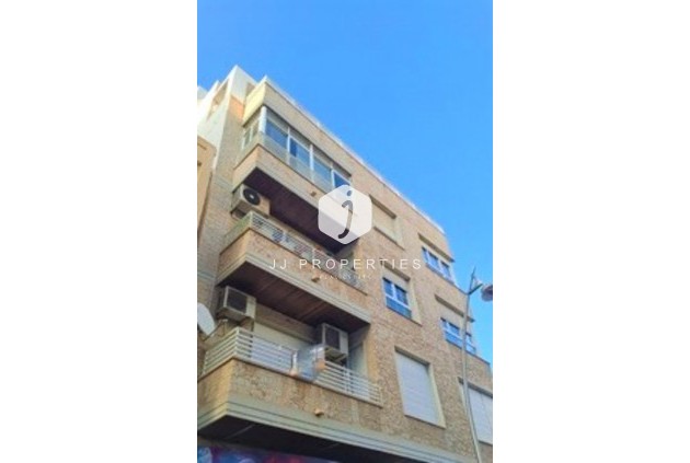 Mieszkanie w bloku - Z drugiej ręki -
            Torrevieja - C-16056