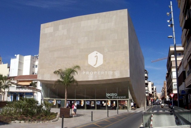 Mieszkanie w bloku - Z drugiej ręki - Torrevieja -
                Centro