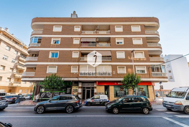 Mieszkanie w bloku - Z drugiej ręki - Torrevieja -
                Centro