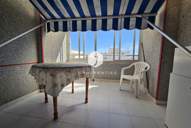 Mieszkanie w bloku - Z drugiej ręki - Torrevieja -
                Centro