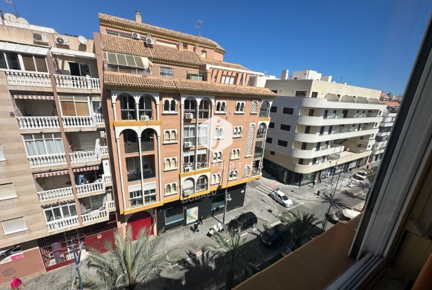 Mieszkanie w bloku - Z drugiej ręki - Torrevieja -
                Costa Blanca