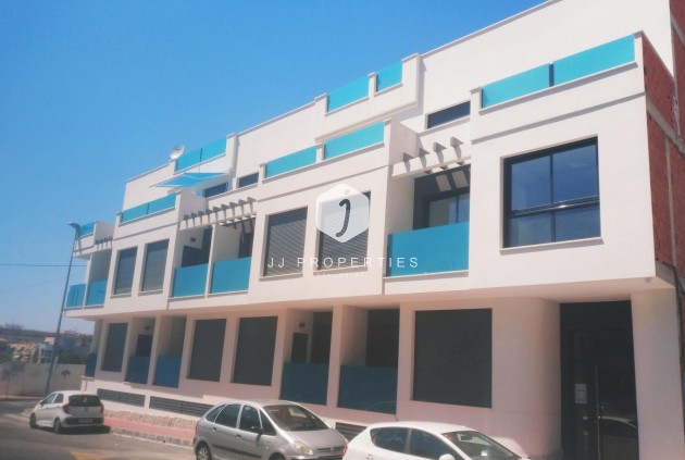 Mieszkanie w bloku - Z drugiej ręki - Torrevieja -
                Estacion de autobuses