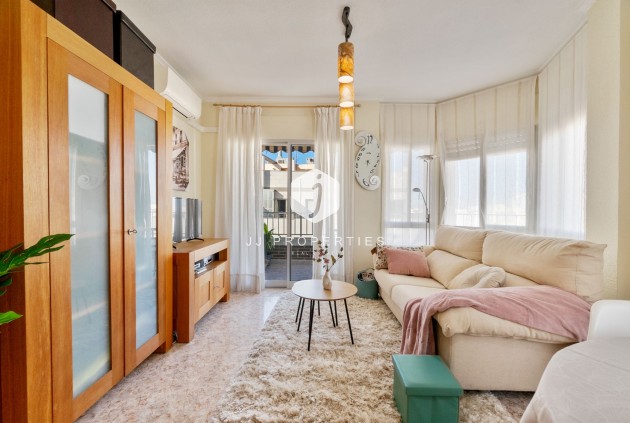 Mieszkanie w bloku - Z drugiej ręki - Torrevieja -
                Torrevieja Centro