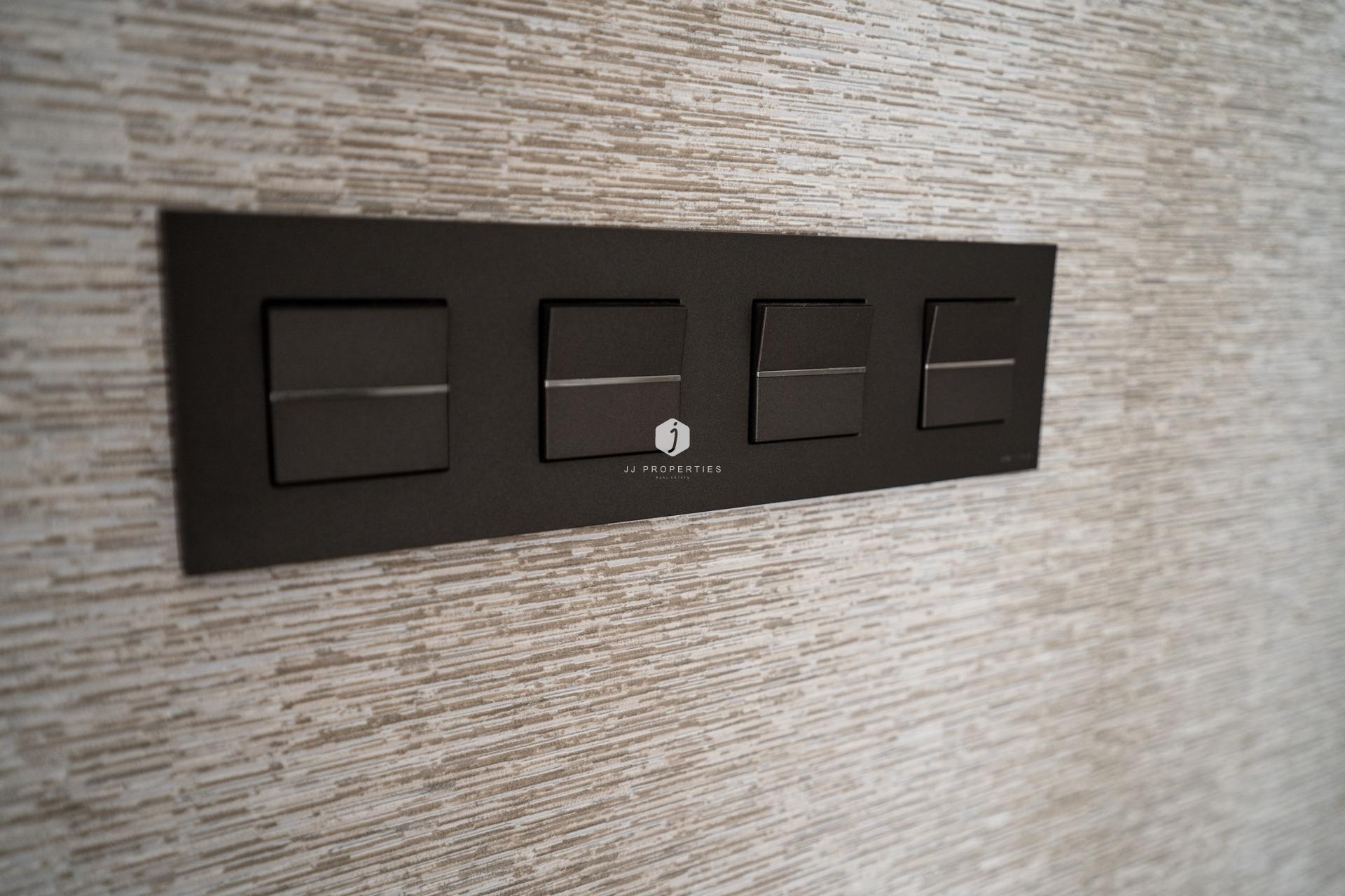 Neue Gebäude - Bungalow -
Pilar de la Horadada - pueblo