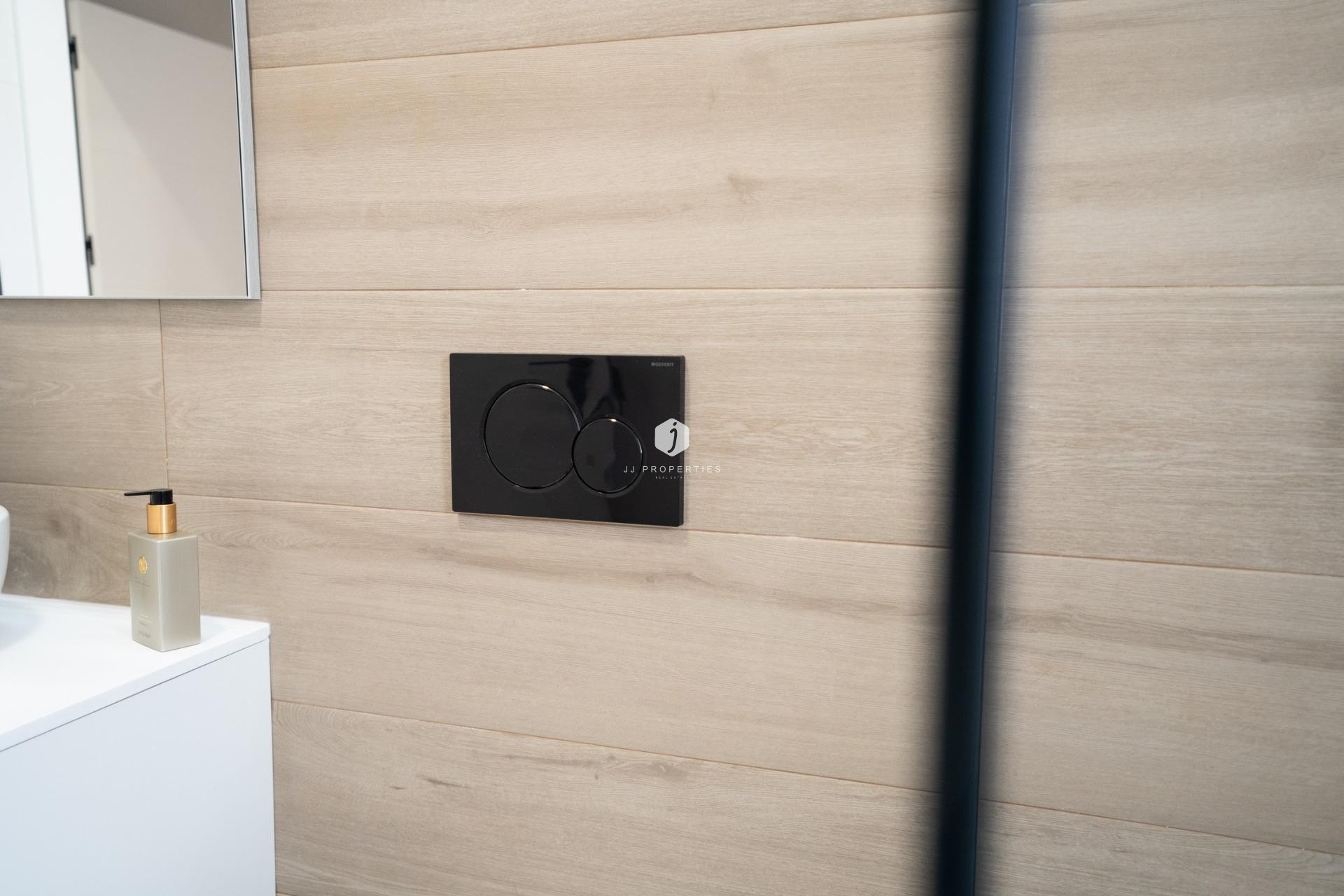 Neue Gebäude - Bungalow -
Pilar de la Horadada - pueblo