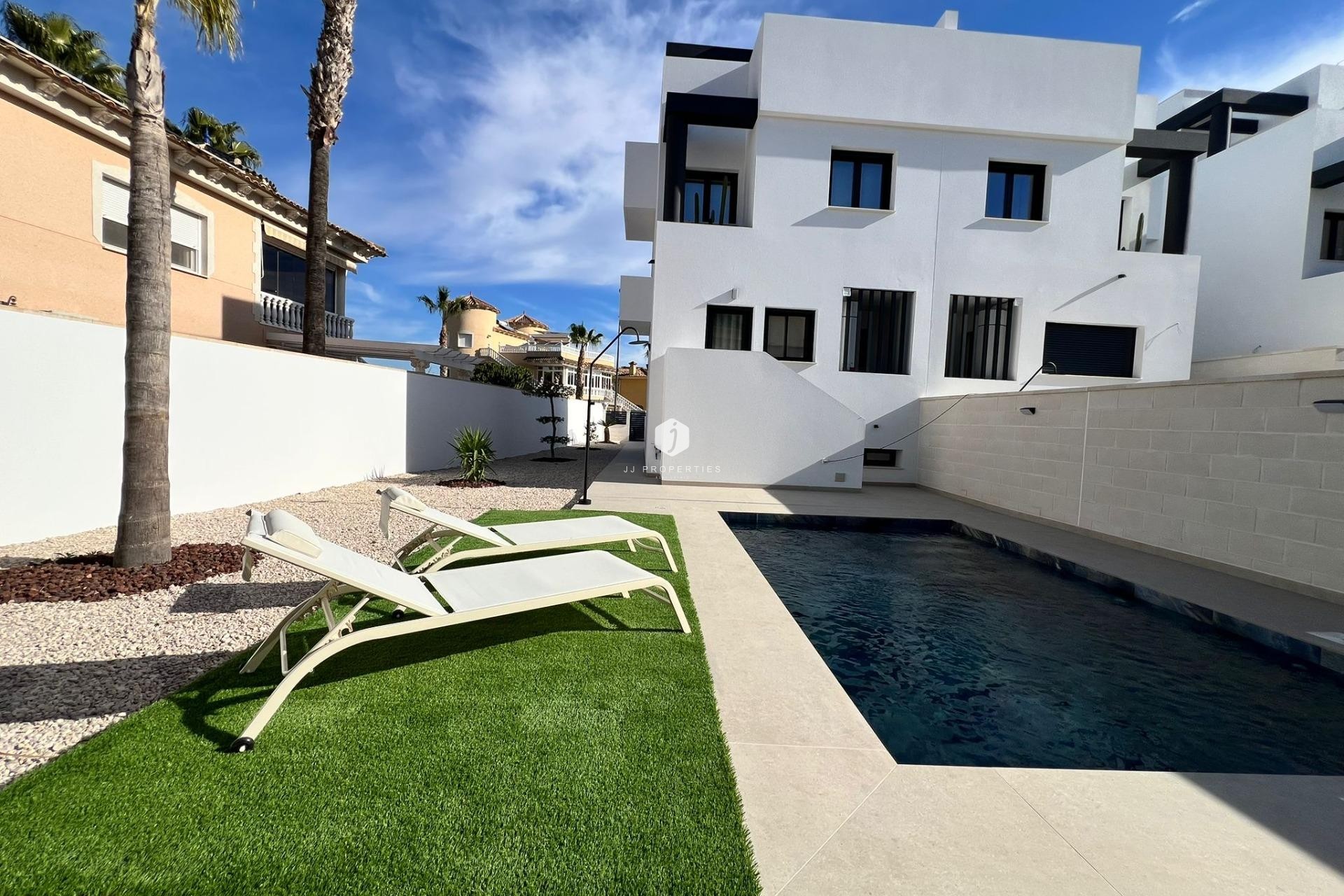 Neue Gebäude - Villa -
Benferri - Benfis Park