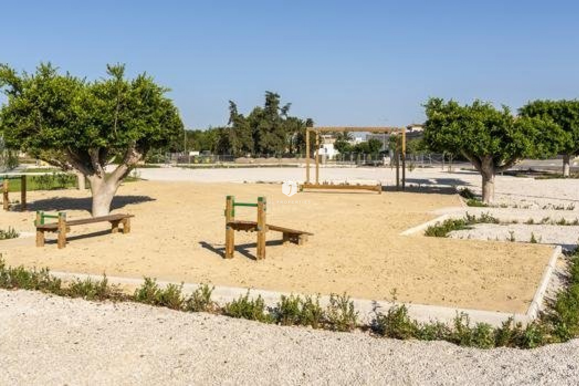 Neue Gebäude - Villa -
Daya Nueva