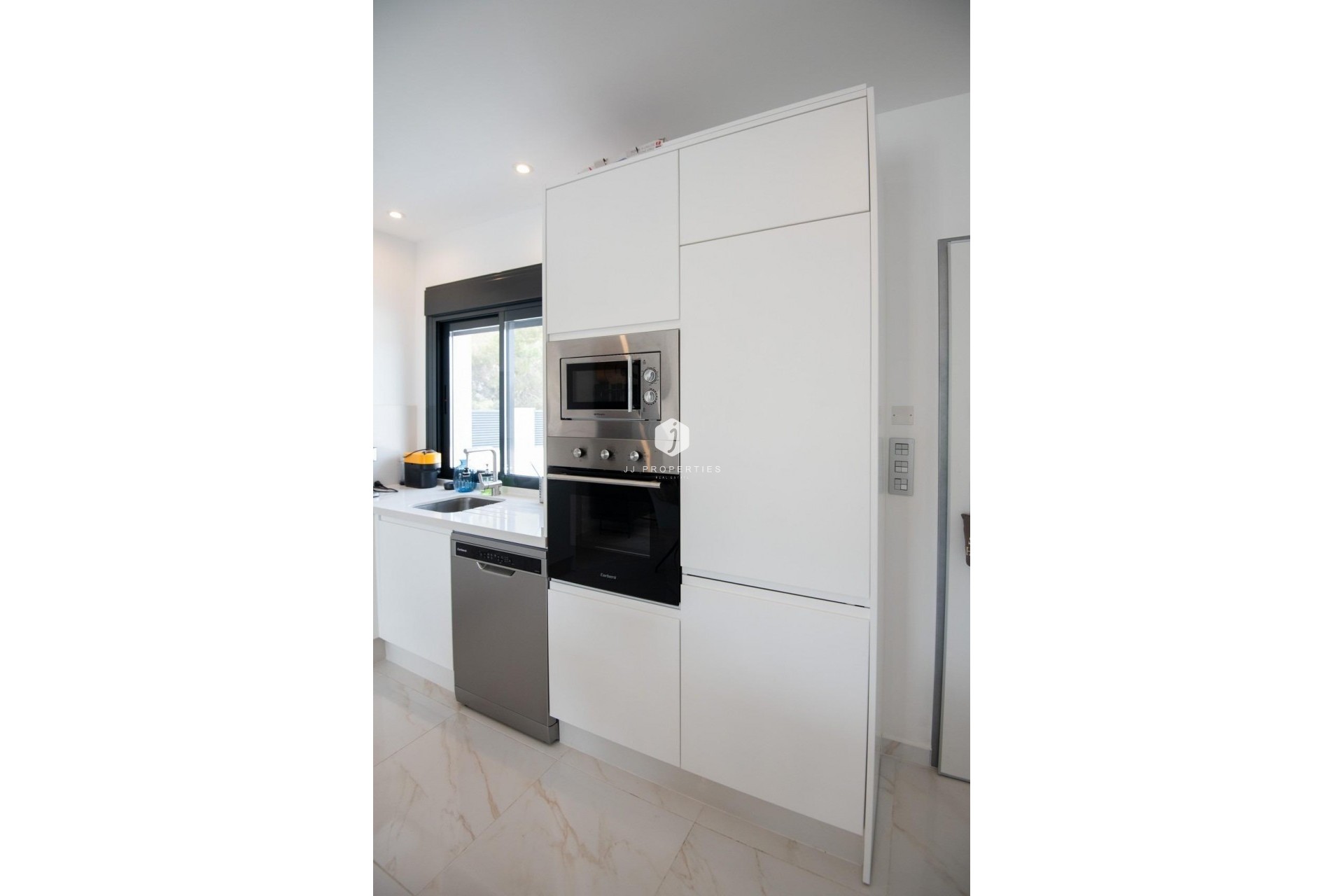 Neue Gebäude - Villa -
Pilar de la Horadada - Pinar de Campoverde