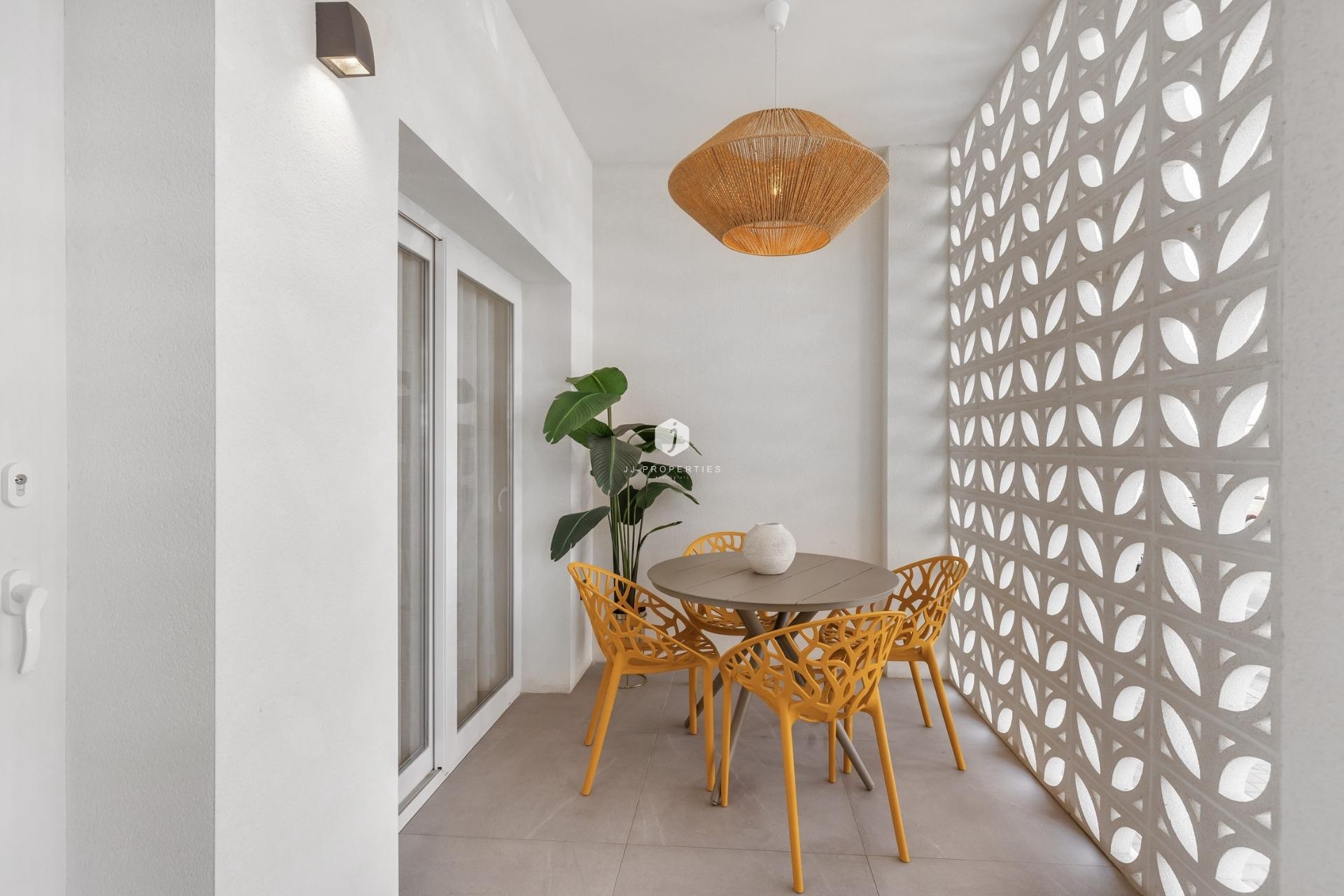 New Build - Apartment / flat -
Torrevieja - Playa Los Naufragos