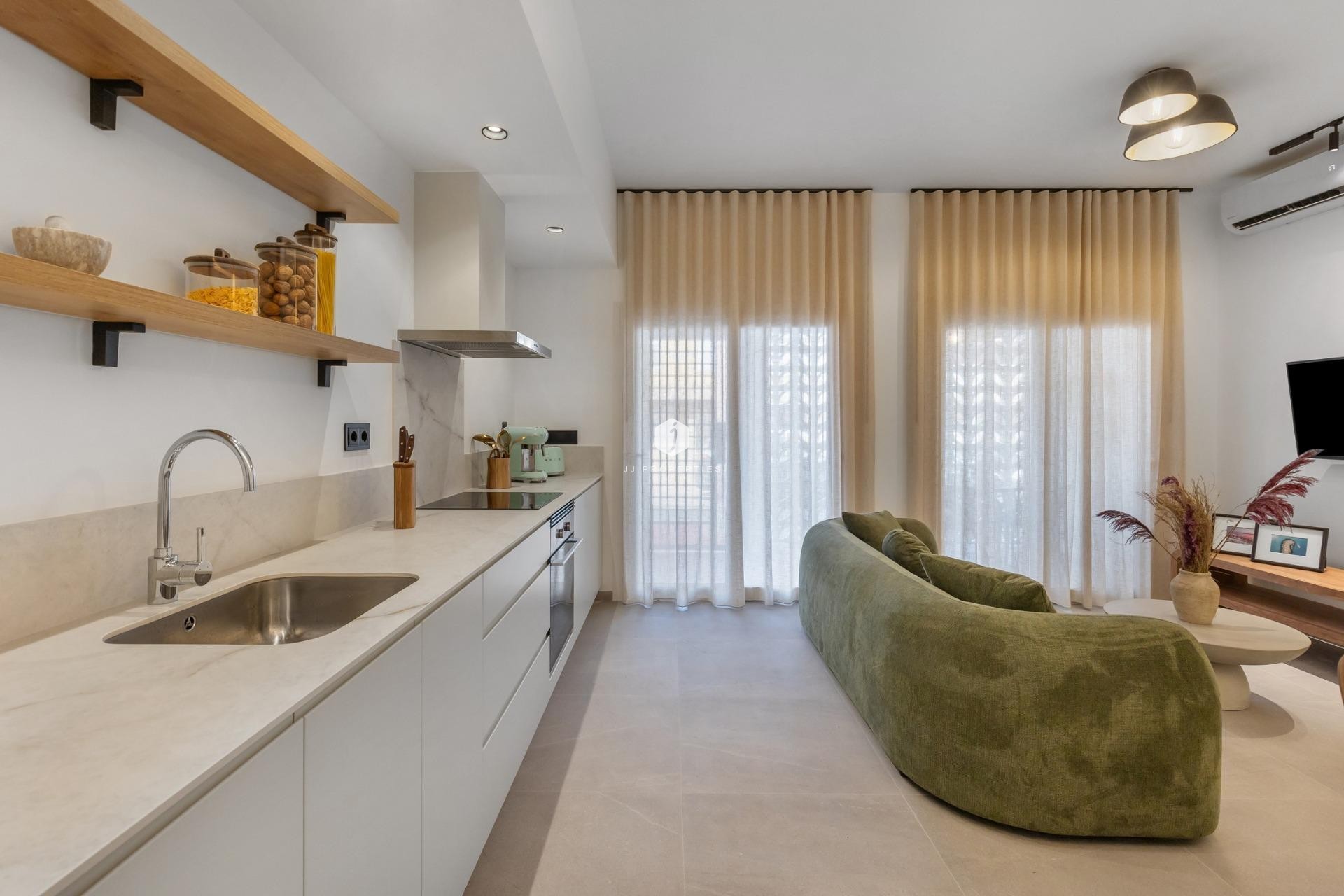 New Build - Apartment / flat -
Torrevieja - Playa Los Naufragos