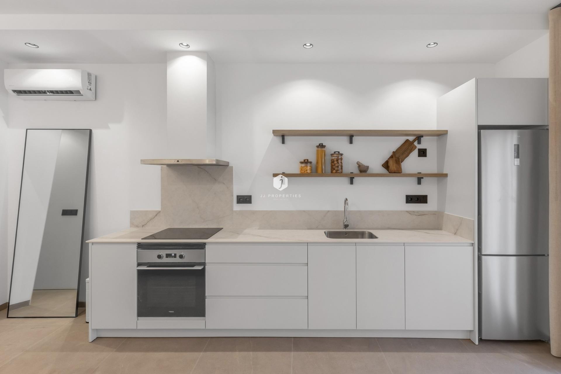 New Build - Apartment / flat -
Torrevieja - Playa Los Naufragos