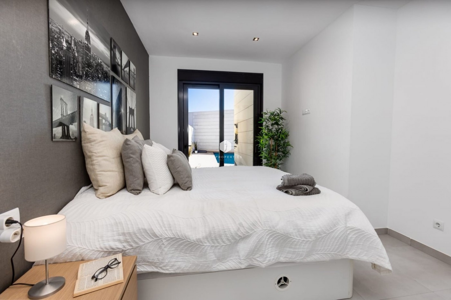 Nieuwbouw Woningen - Villa -
Pilar de la Horadada - pueblo