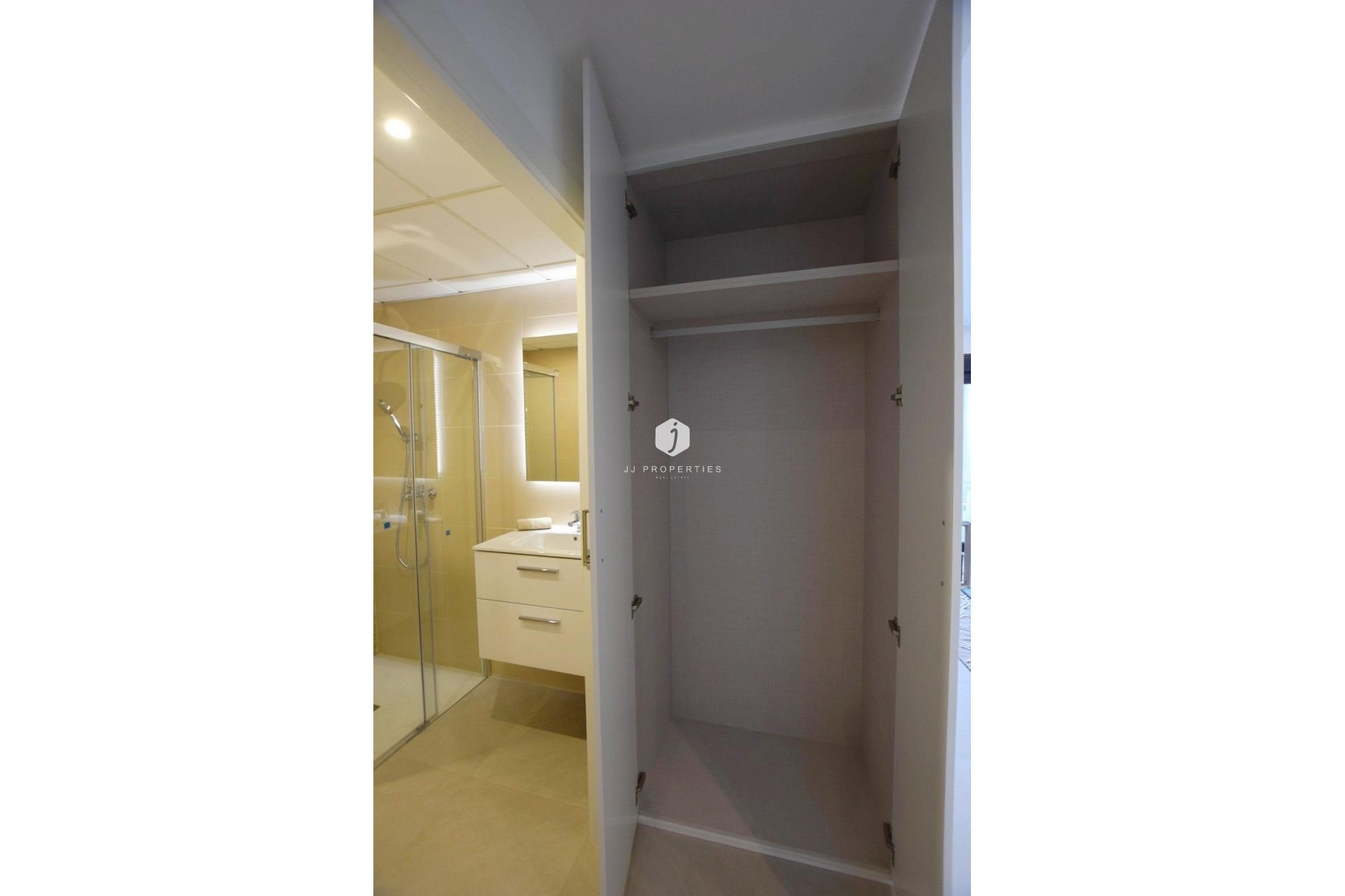 Nouvelle construction - Appartement -
Torrevieja - Torreblanca