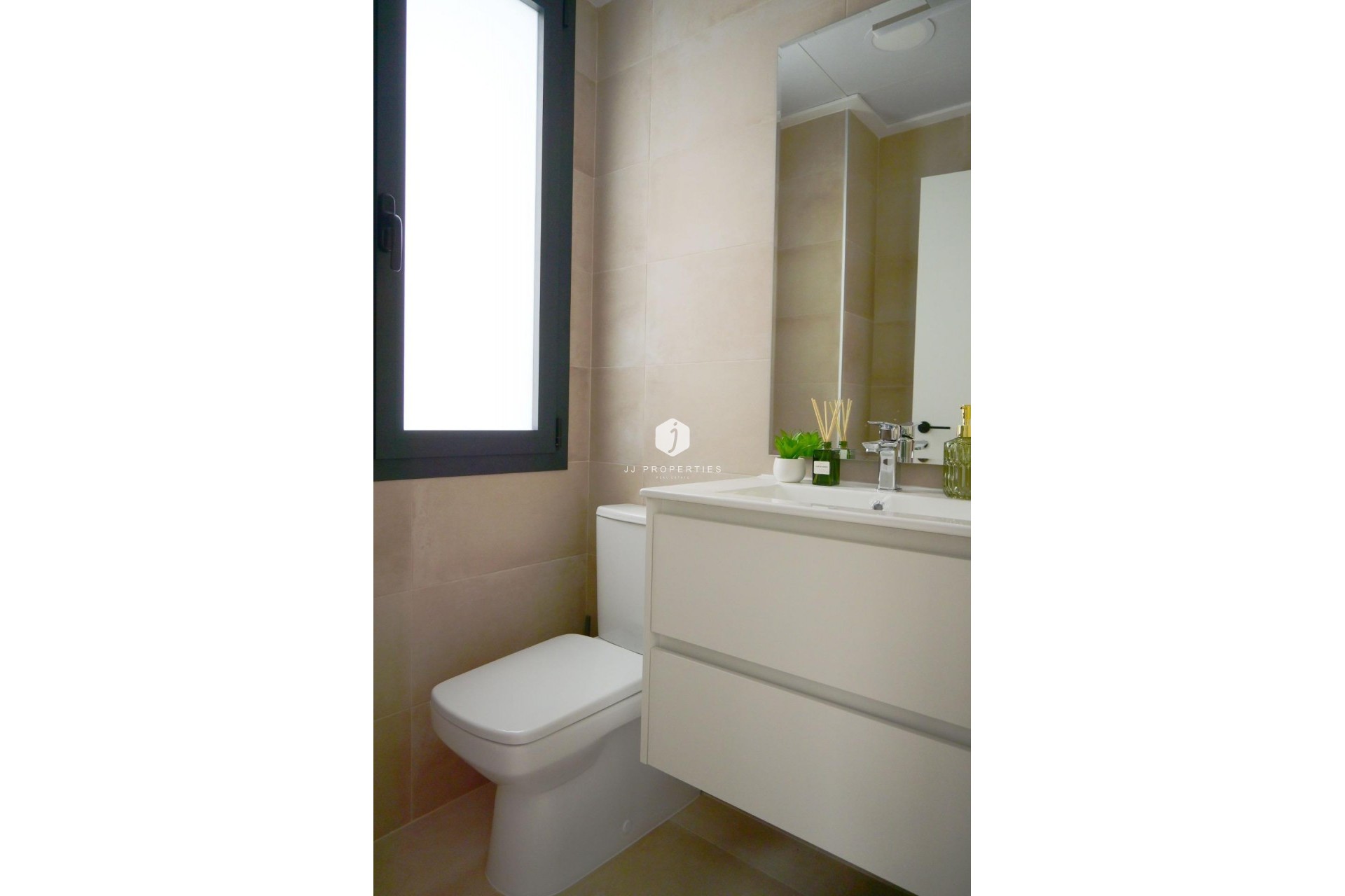 Nouvelle construction - Chalet -
Dolores - polideportivo