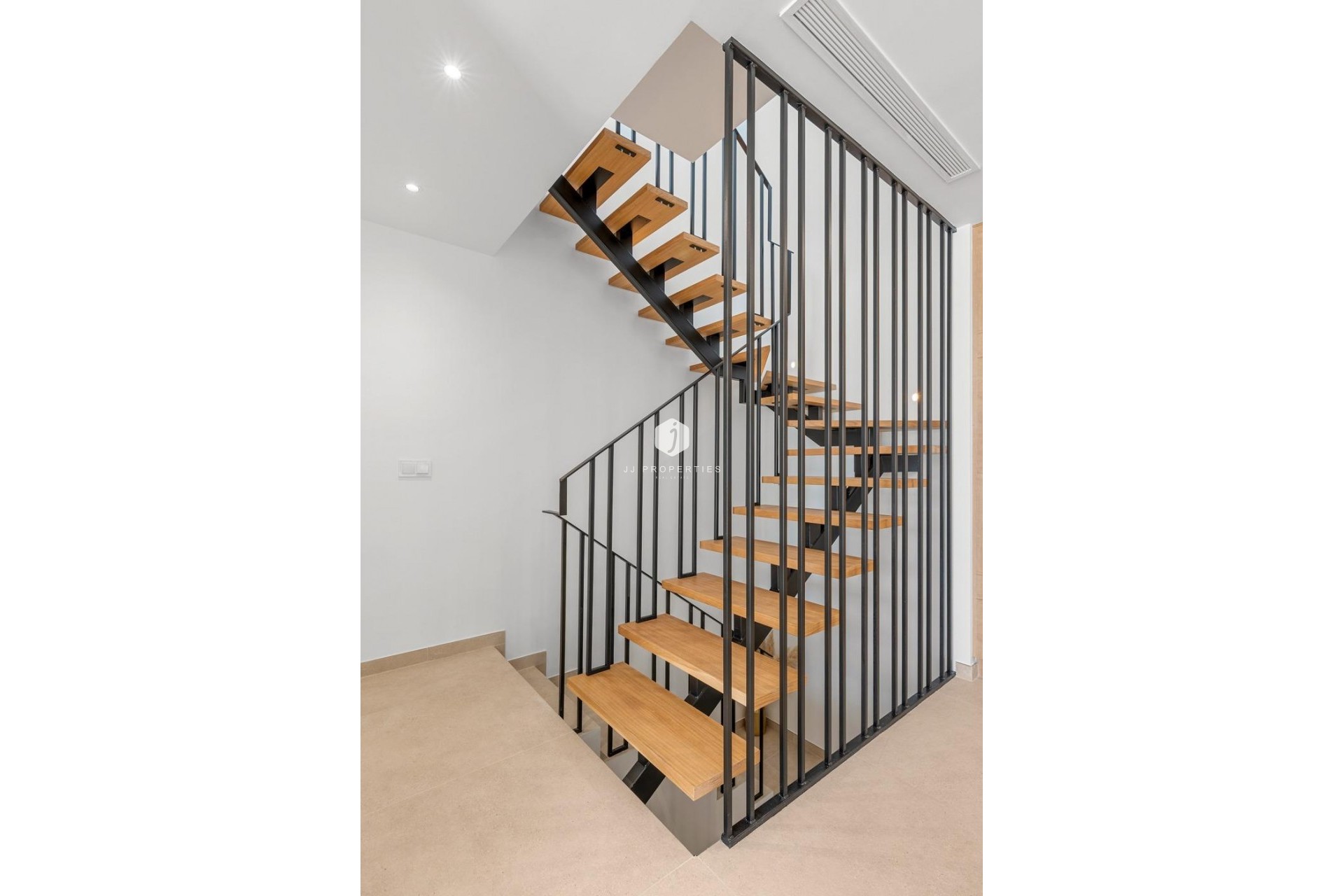 Nouvelle construction - Chalet -
Dolores - Sector 3