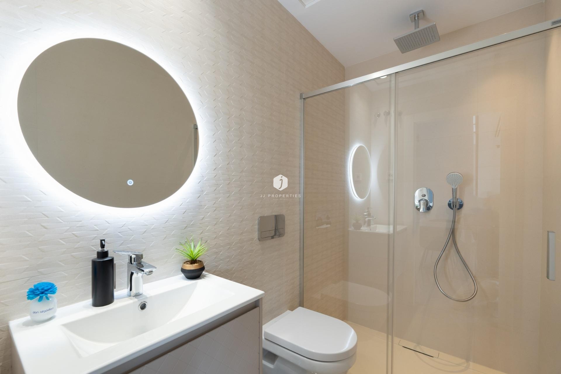 Nouvelle construction - Villa -
La Marina - El Pinet