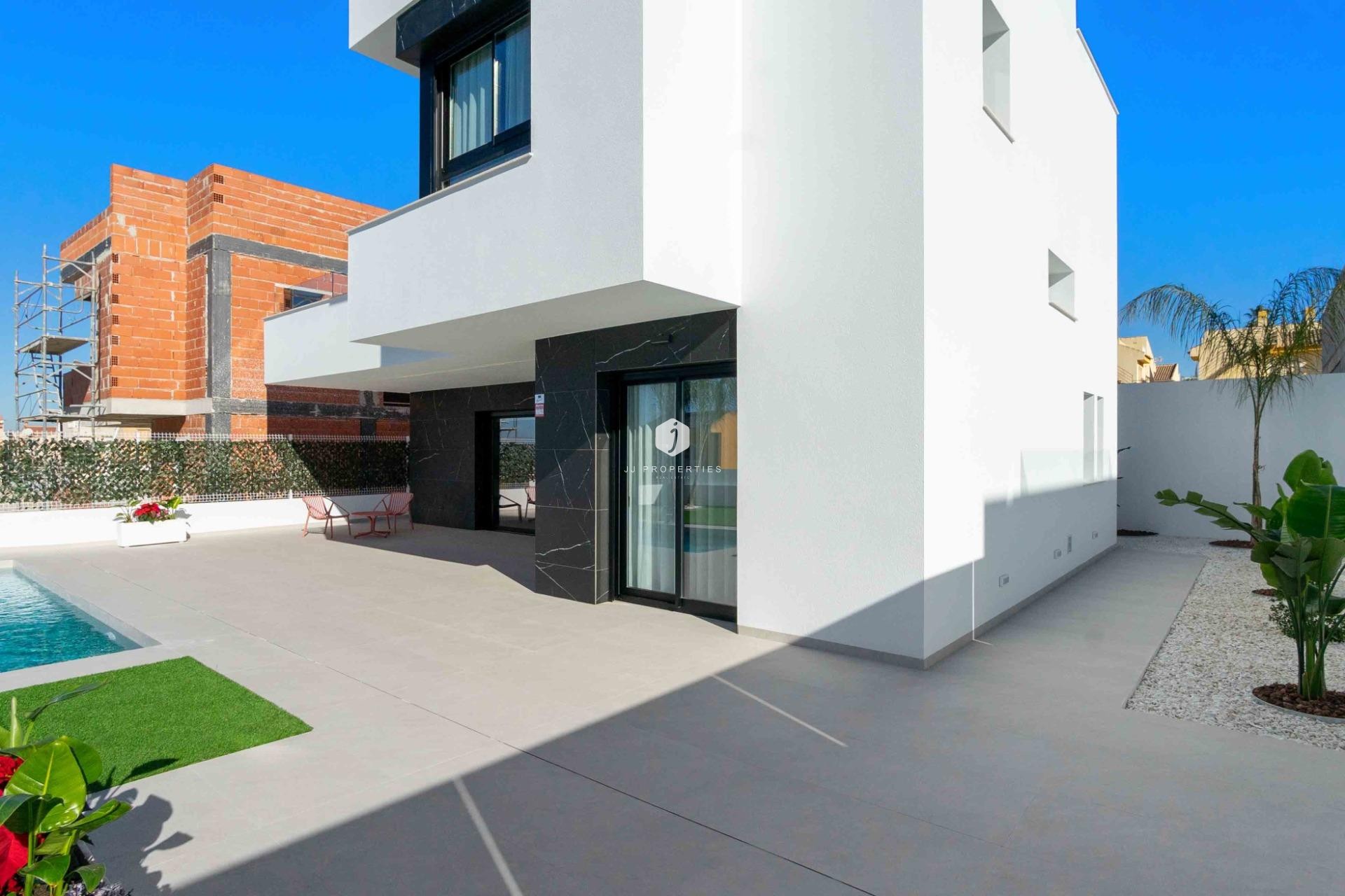 Nouvelle construction - Villa -
Rojales - Benimar