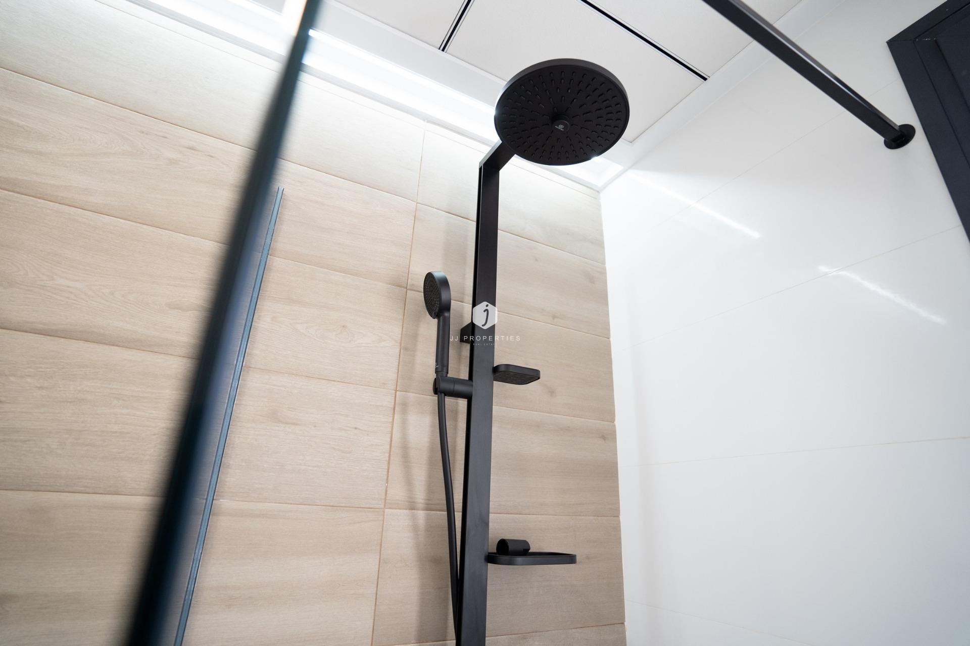 Nowy budynek - Bungalow -
Pilar de la Horadada - pueblo