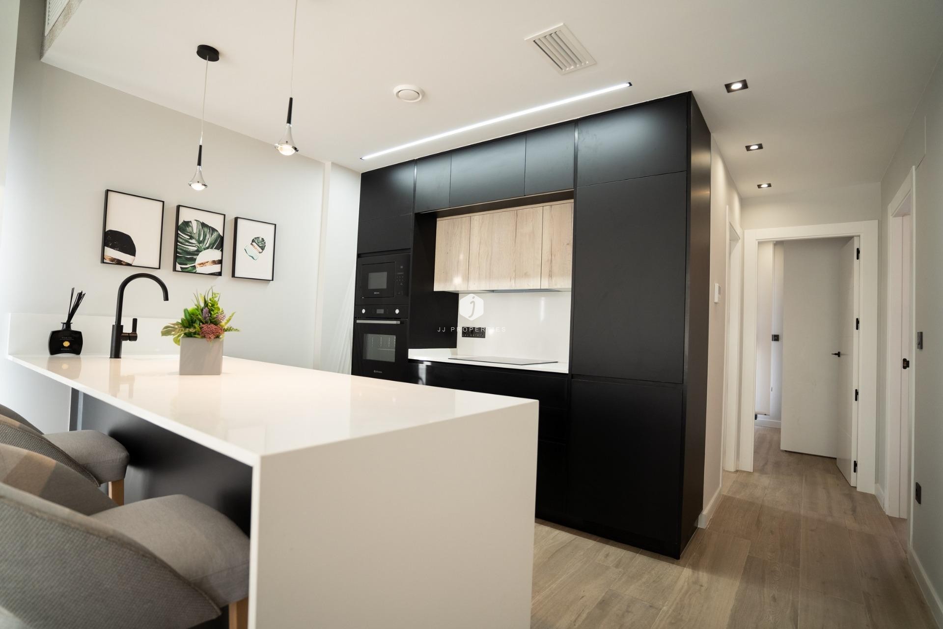 Nowy budynek - Bungalow -
Pilar de la Horadada - pueblo