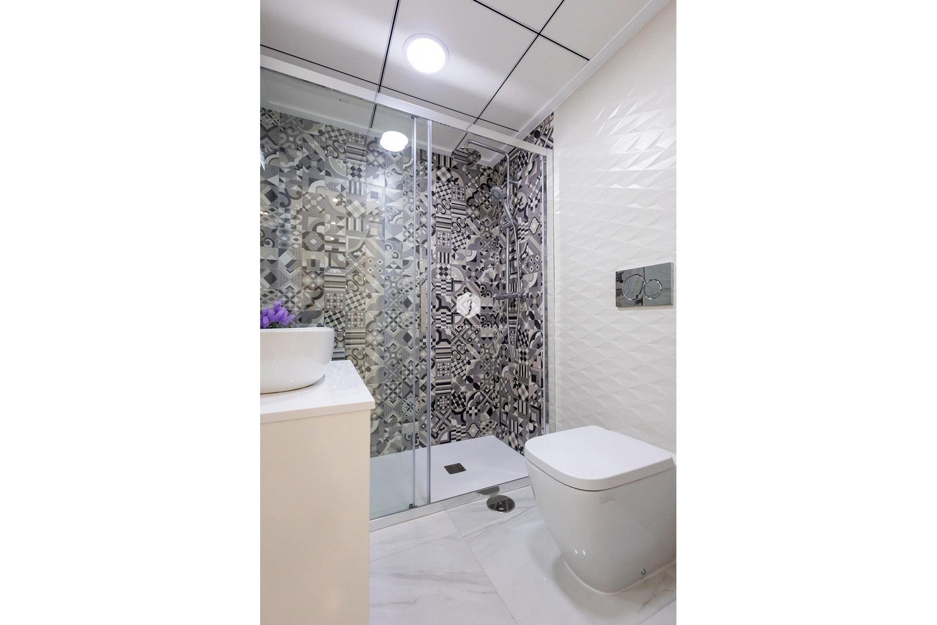 Nowy budynek - Mieszkanie w bloku -
Jacarilla - pueblo