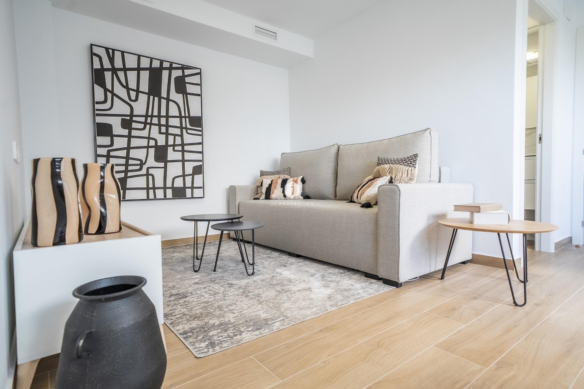 Nowy budynek - Szalet -
Algorfa - La finca golf