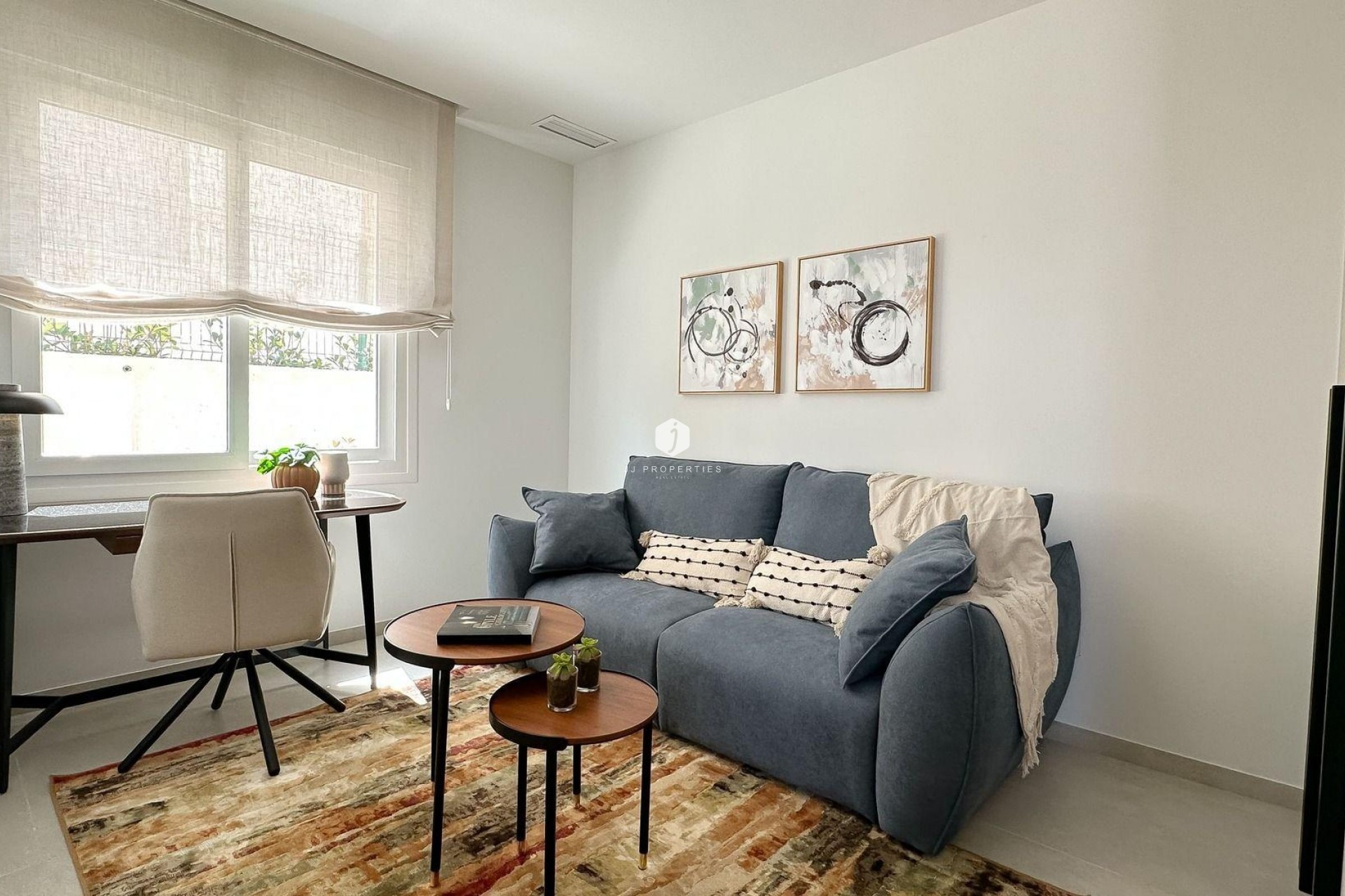 Nowy budynek - Szalet -
Algorfa - La finca golf