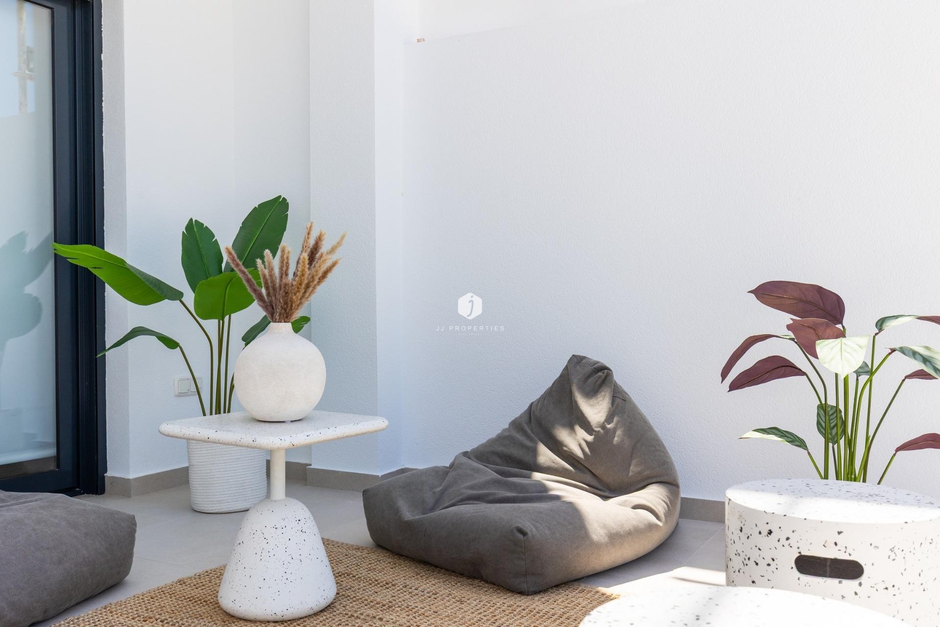 Nowy budynek - Szalet -
Rafal - pueblo