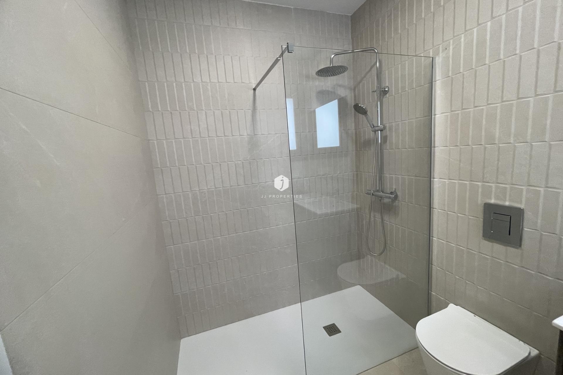 Nowy budynek - Villa -
Almoradí - Heredades