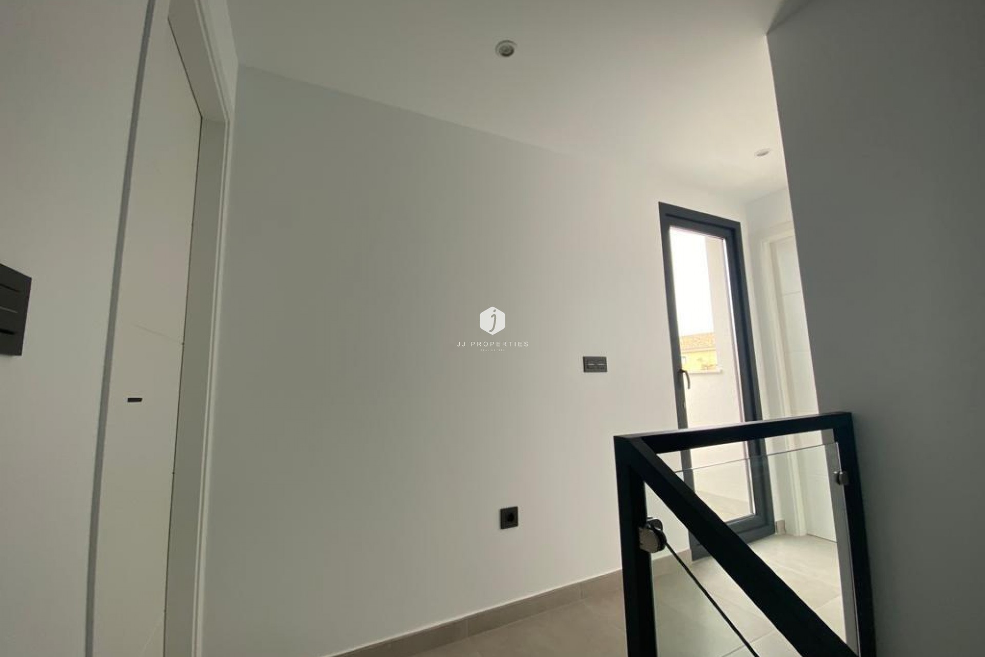 Nowy budynek - Villa -
Los Alcazares - La Concha