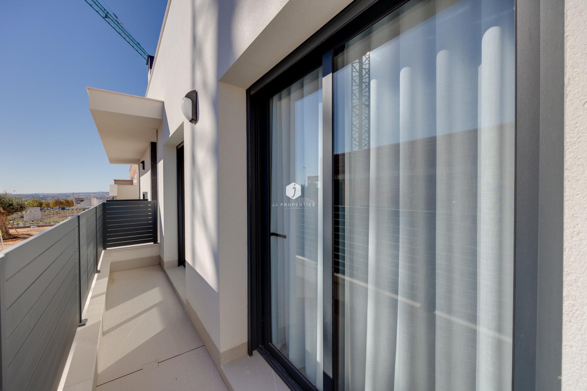 Nowy budynek - Villa -
Torrevieja - Sector 25