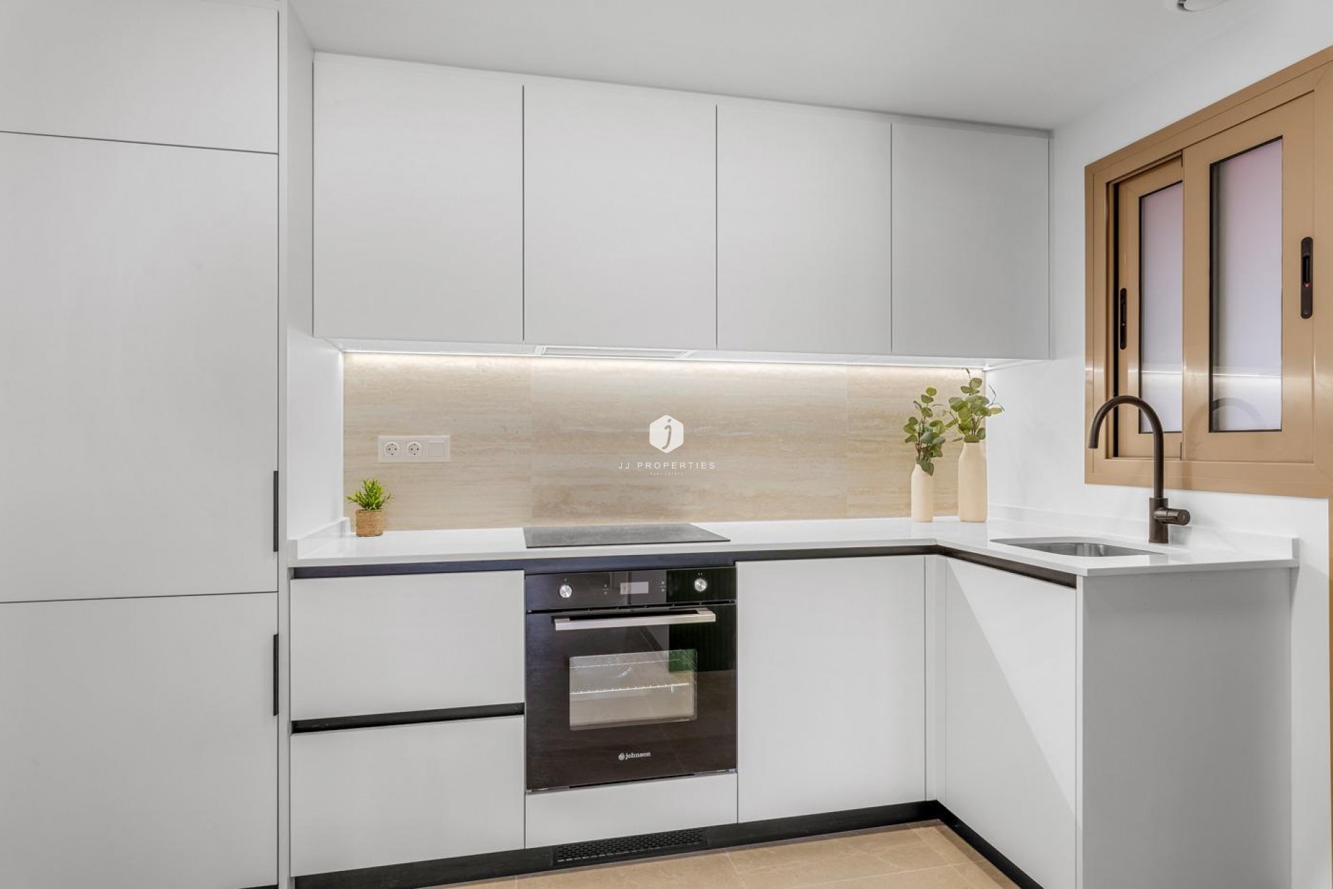 Obra nueva - Apartamento / piso -
Jacarilla - pueblo