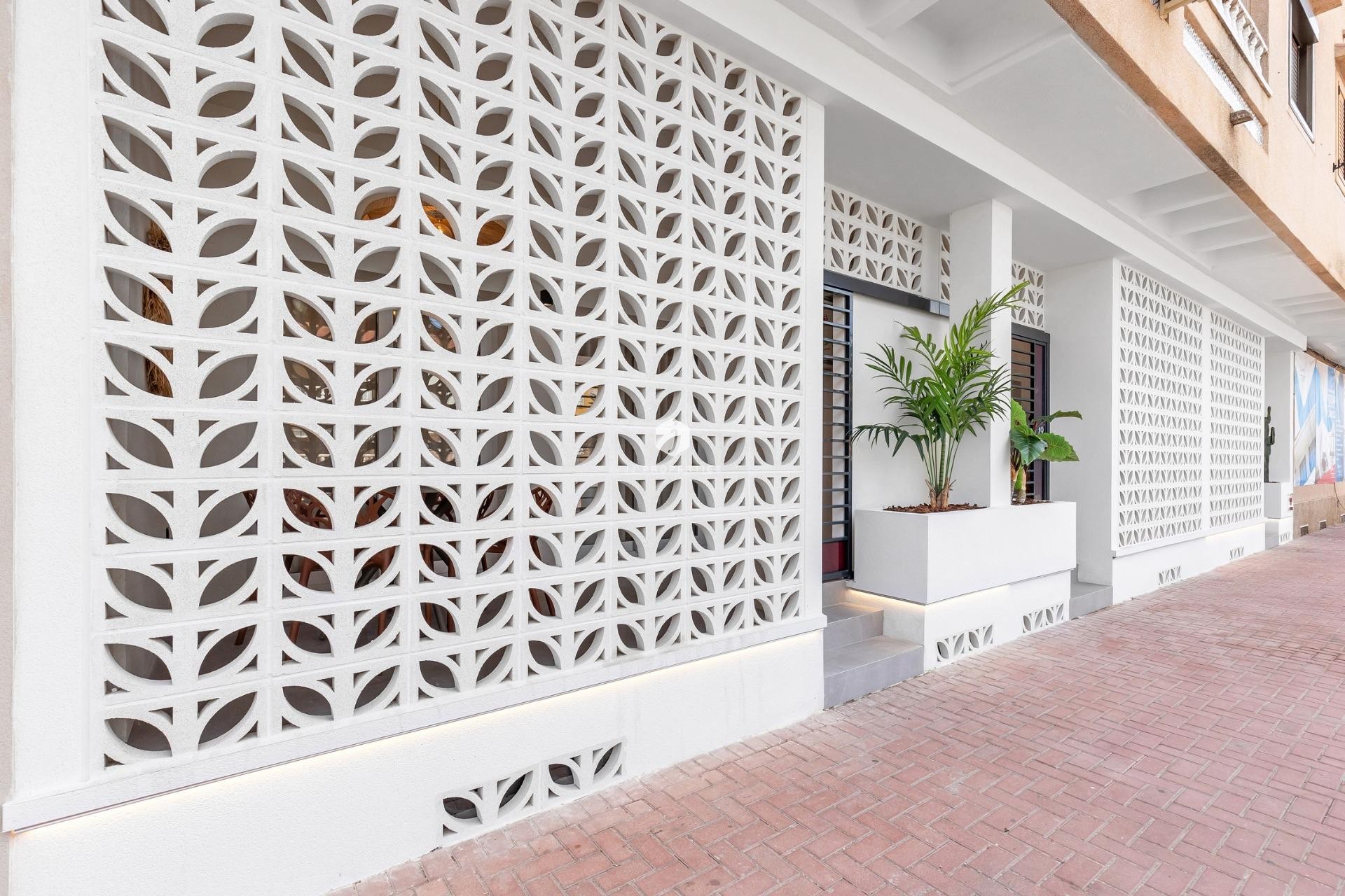 Obra nueva - Apartamento / piso -
Torrevieja - Playa Los Naufragos