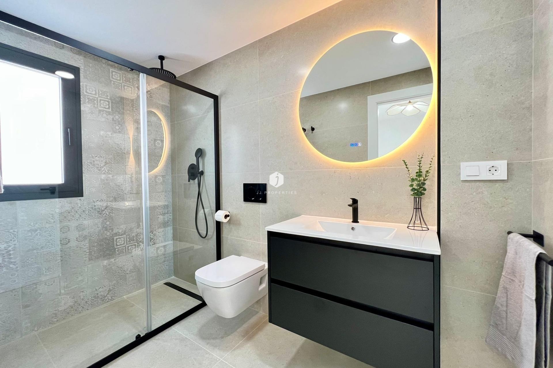 Obra nueva - Chalet -
Benferri - Benfis Park