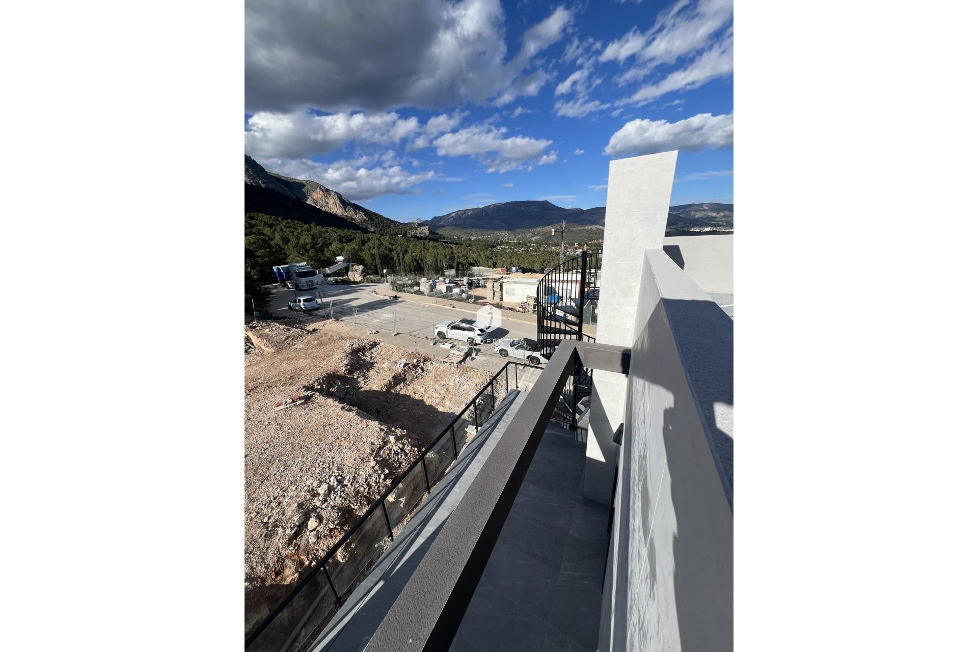 Obra nueva - Chalet -
Polop - PAU1