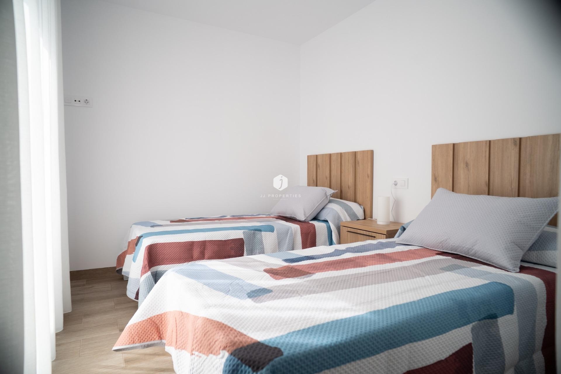 Obra nueva - Chalet -
San Javier - Parque del doce