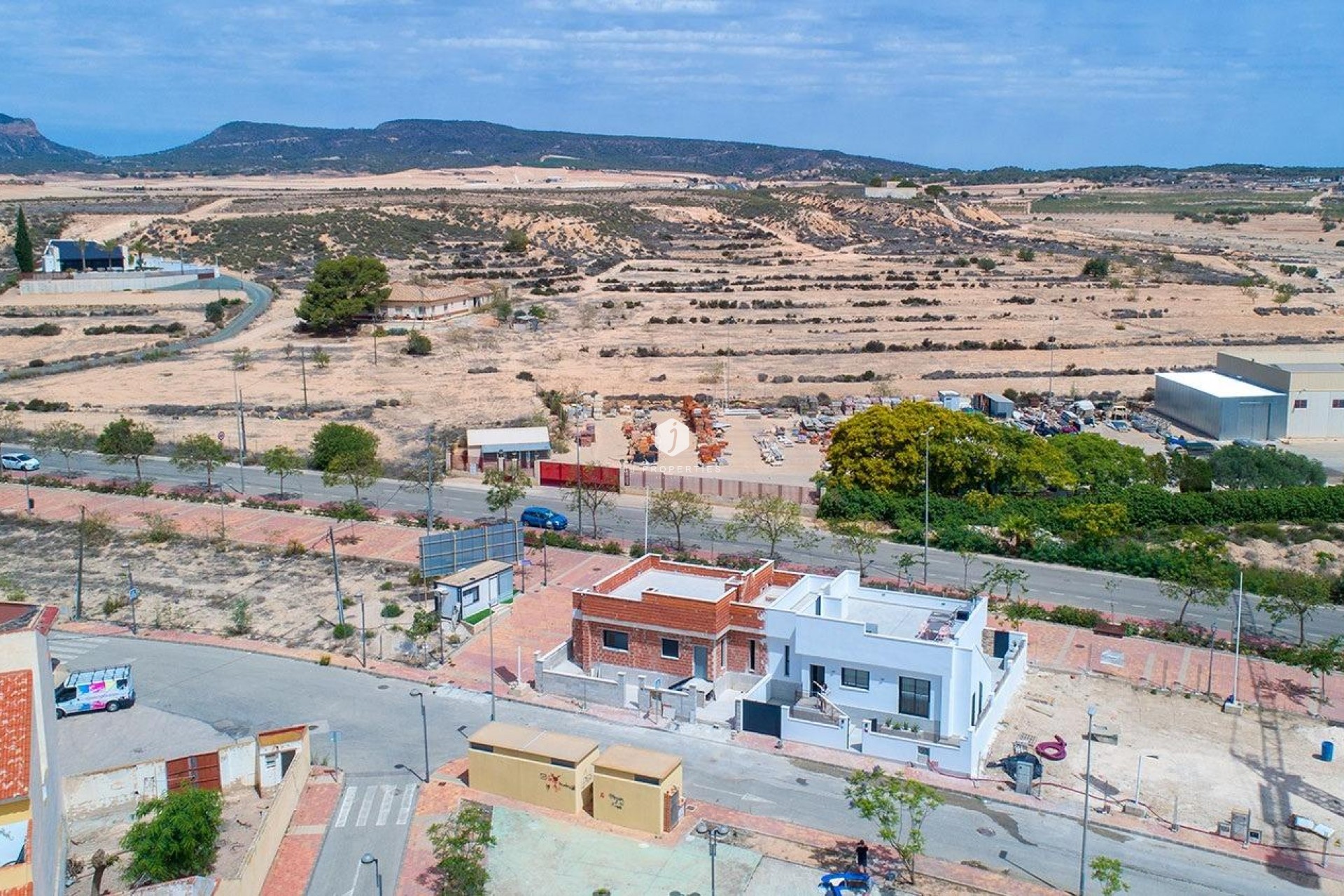 Obra nueva - Chalet -
Sucina