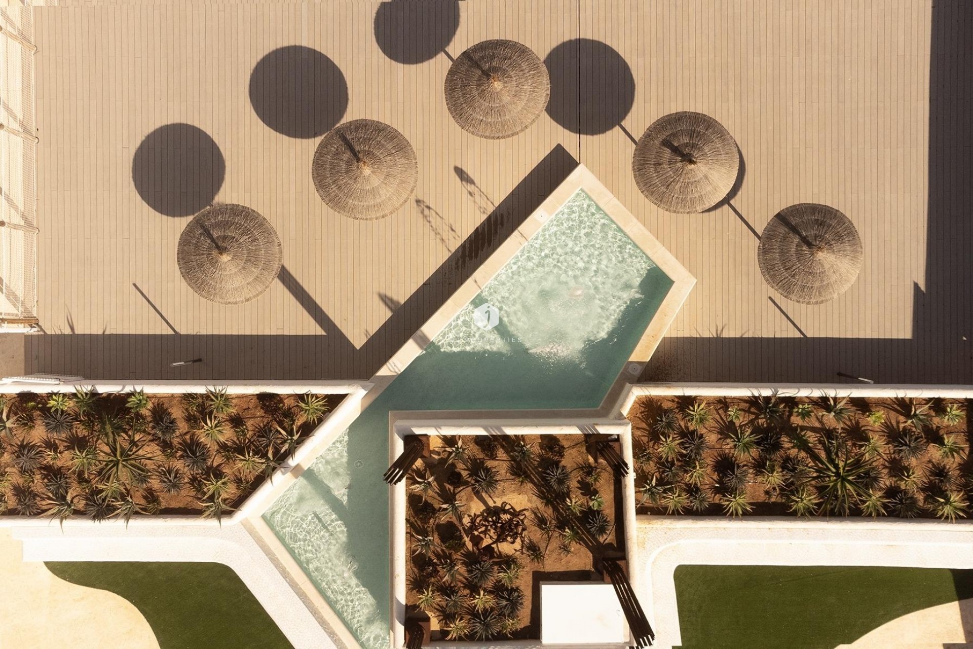 Obra nueva - Duplex -
Denia - L´Estanyó (Marinas)